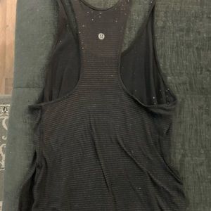 Black lulu lemon tank top